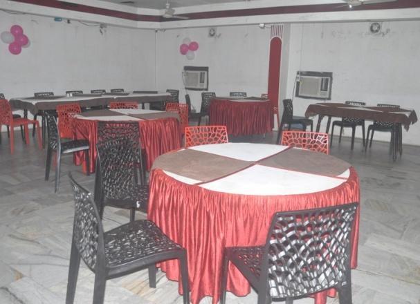 Hotel Amit Inn Патна Екстериор снимка